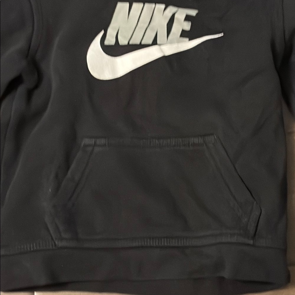 4/$20 Nike logo  Kids Black Hoodie sweater size 24 months, pocket - Picture 3 of 7